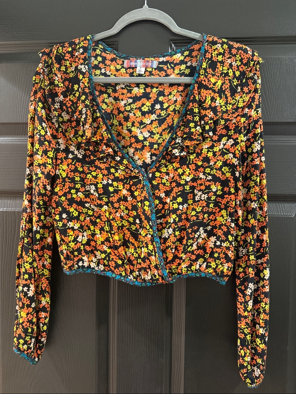 Urban Outfitters UO Blossom Floral Ruffle Wrap Top Size Small